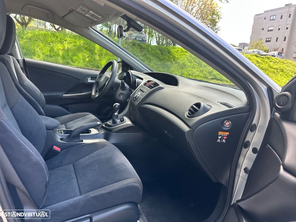 Honda Civic 1.6 i-DTEC Comfort - 35