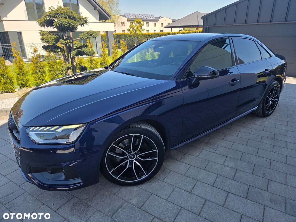 Audi A4 Limousine 35 TFSI S tronic S line - 5