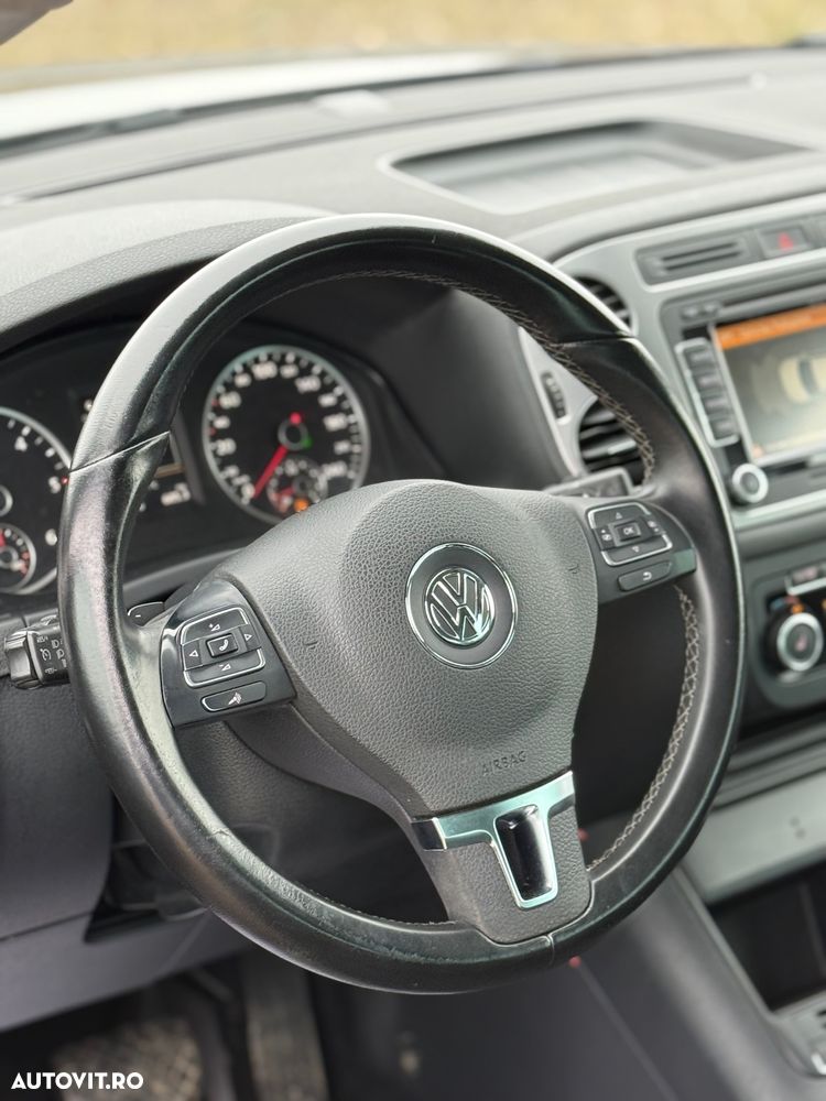 Volkswagen Tiguan 2.0 TDI DPF 4Motion BlueMotion Technology DSG Cup Sport & Style - 11