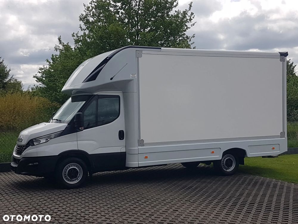 Iveco DAILY KONTENER NISKOPODŁOGOWY 4,43x2,23x2,42 SKLEP FOODTRUCK BAR KLIMA KONIOWÓZ KAMPER - 2