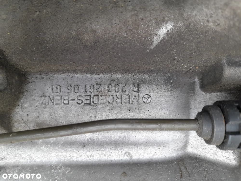 Mercedes W203 skrzynia biegów 1.8 b   R2032610501 - 2
