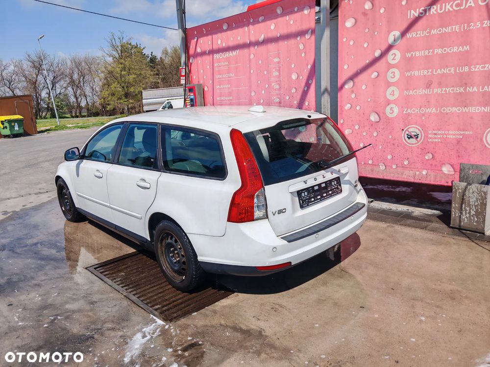 Volvo V50 1.6D DRIVe Momentum Start-Stop - 4
