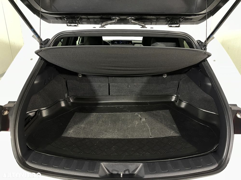 Lexus UX 250h FWD Business - 12