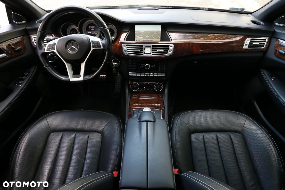 Mercedes-Benz CLS 350 CDI 4-Matic BlueEff - 8