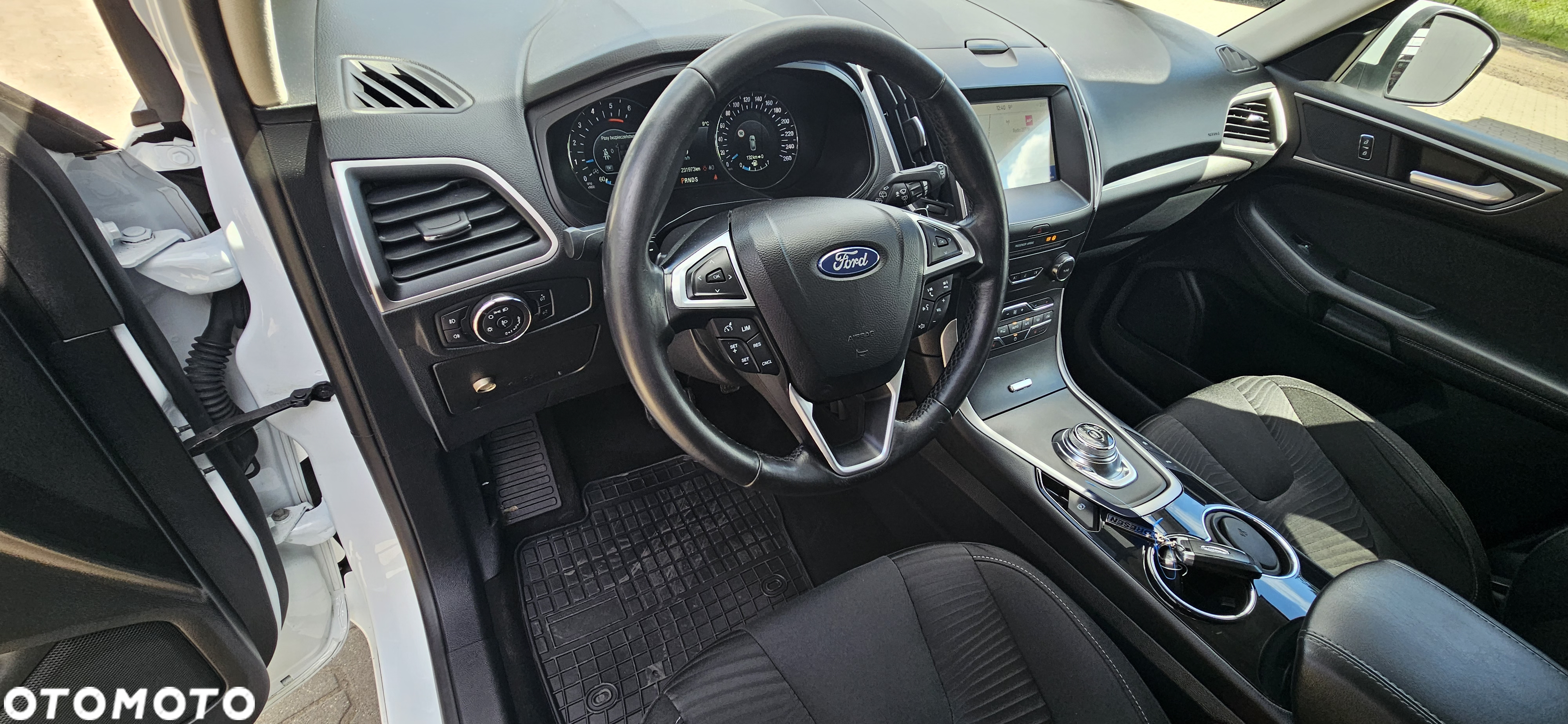 Ford S-Max 2.0 EcoBlue Titanium - 19