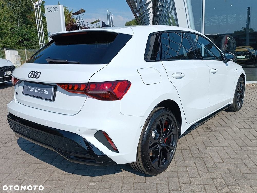 Audi A3 Sportback - 6