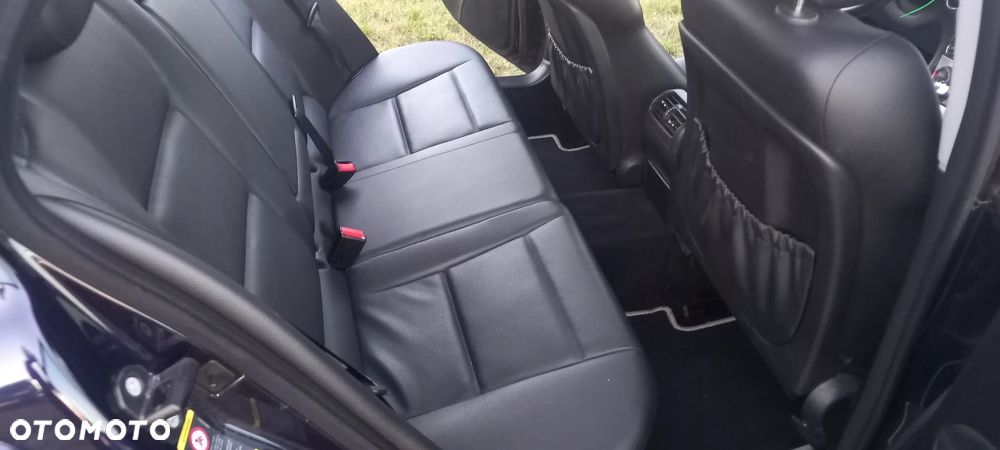 Mercedes-Benz Klasa C - 13