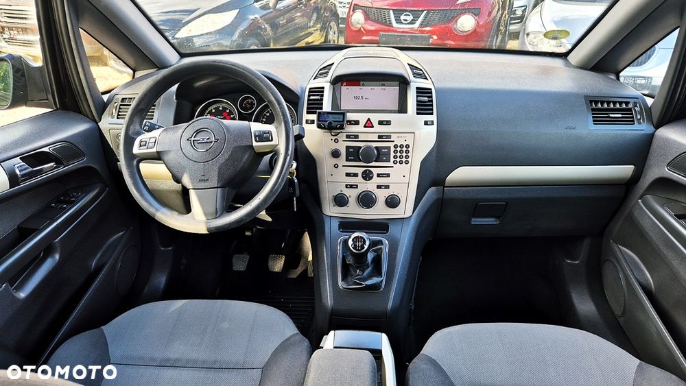 Opel Zafira 1.8 Innovation 110 Jahre - 34