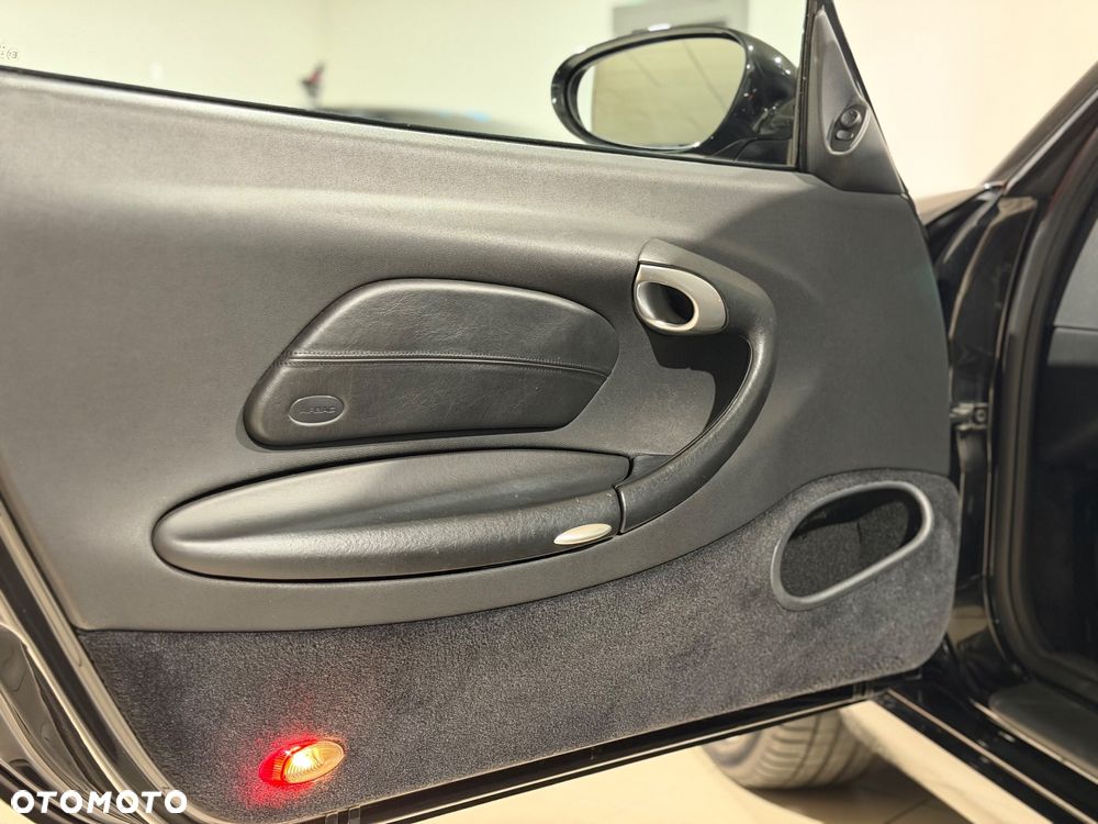 Porsche 911 Carrera 4 - 20