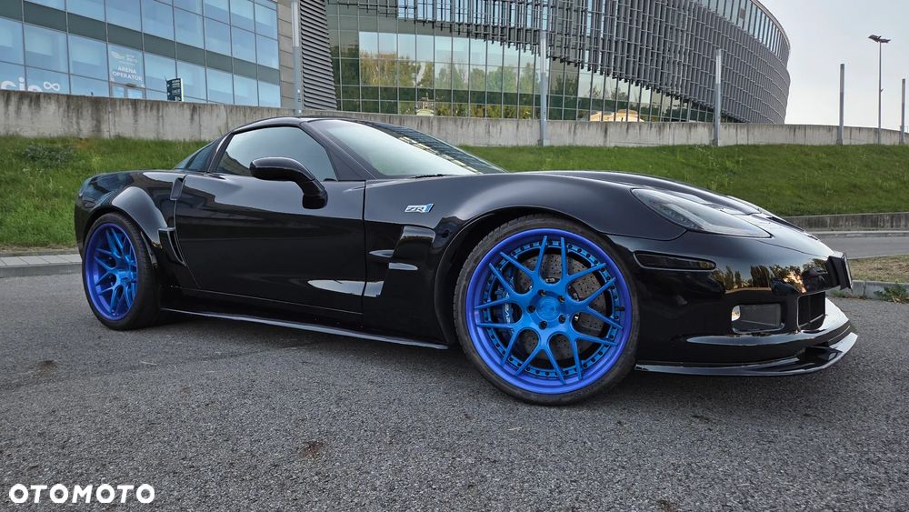 Chevrolet Corvette - 7