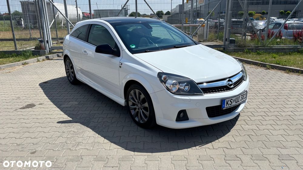 Opel Astra 1.6 Black&White - 5