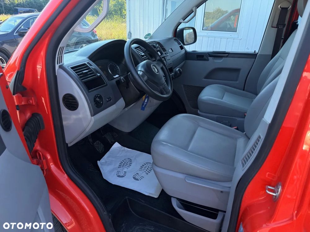Volkswagen T5 HOLENDERSKA ZABUDOWA - 13