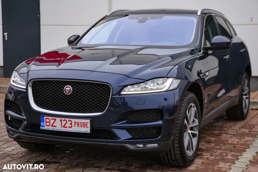 Jaguar F-Pace 25t AWD Portfolio - 22