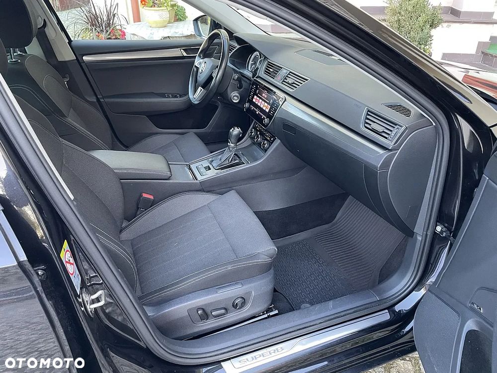 Skoda Superb 2.0 TSI 4x4 DSG Style - 31