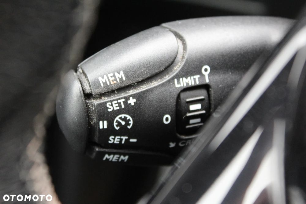 Peugeot 3008 2016