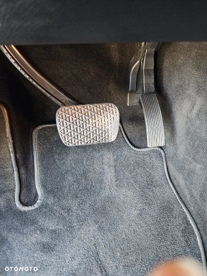 Mercedes-Benz ML - 9