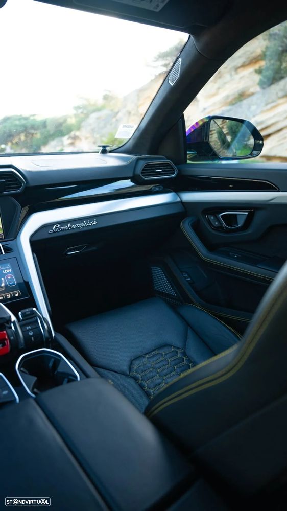 Lamborghini Urus 4.0 V8 - 26