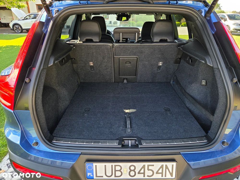 Volvo XC 40 T5 AWD R-Design - 28