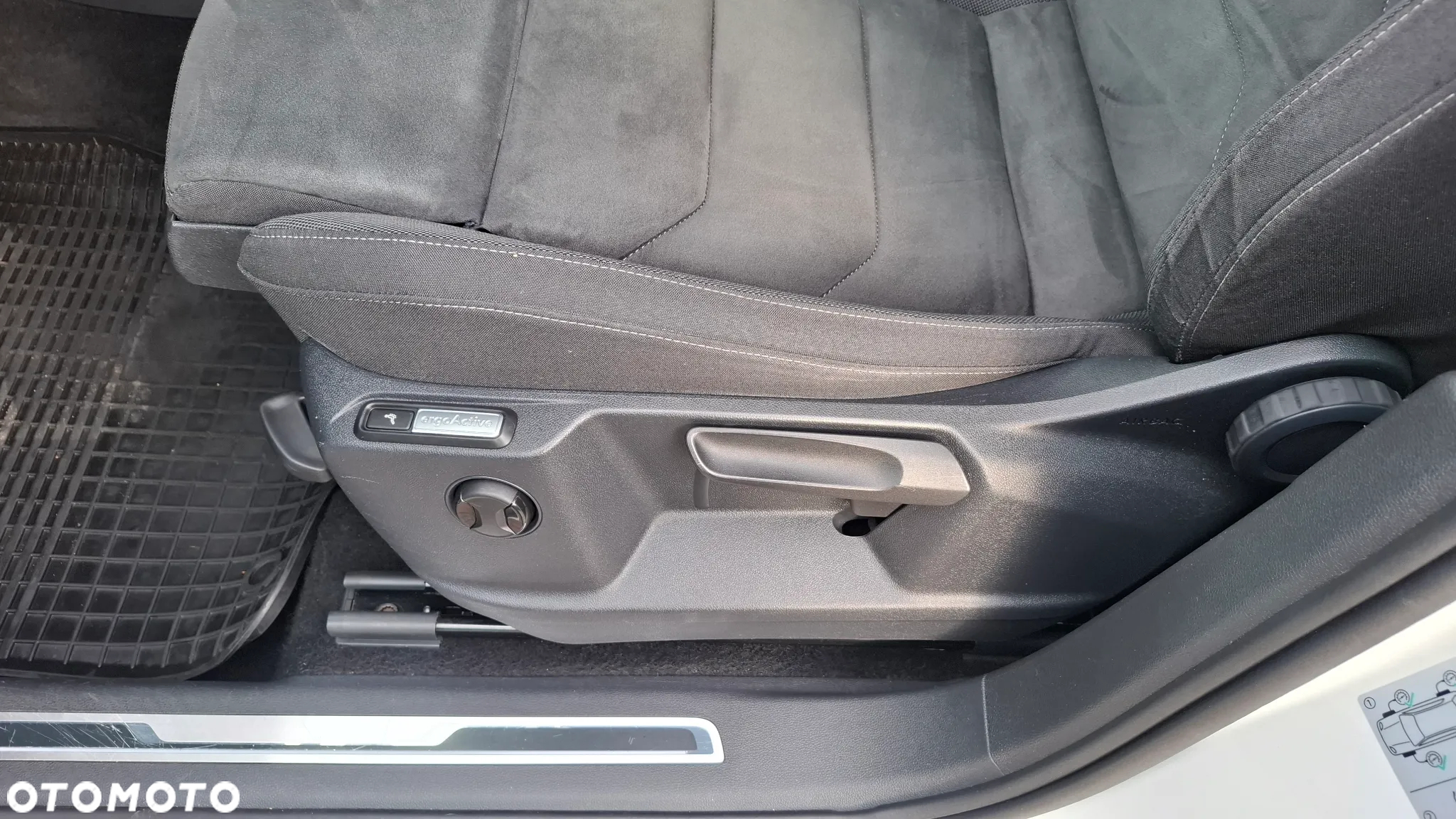 Volkswagen Tiguan - 15