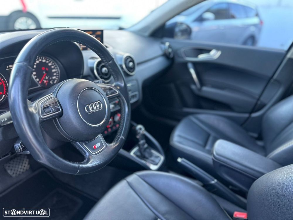 Audi A1 Sportback 1.6 TDI S-line S tronic - 14