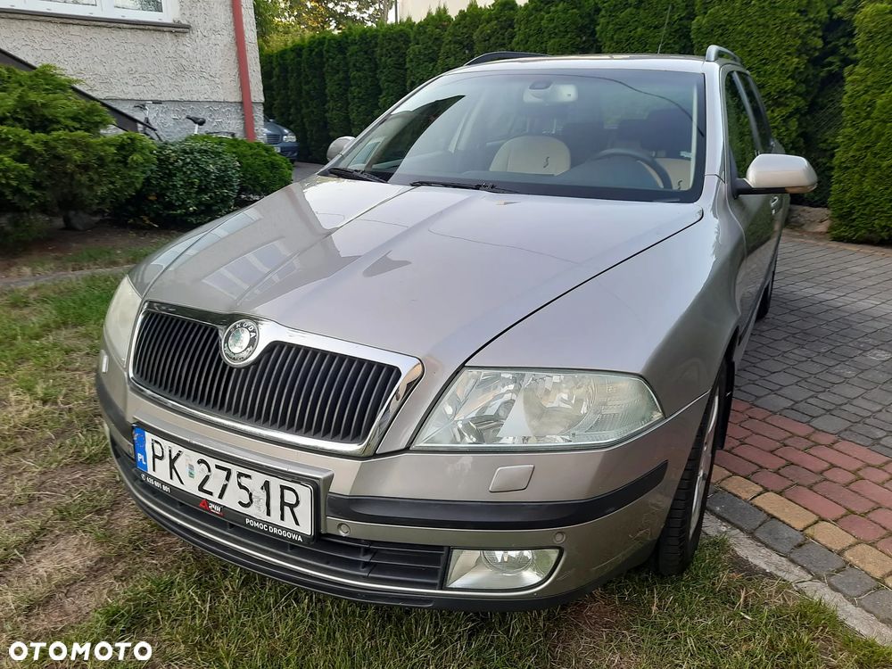 Skoda Octavia 1.6 Combi Style - 2