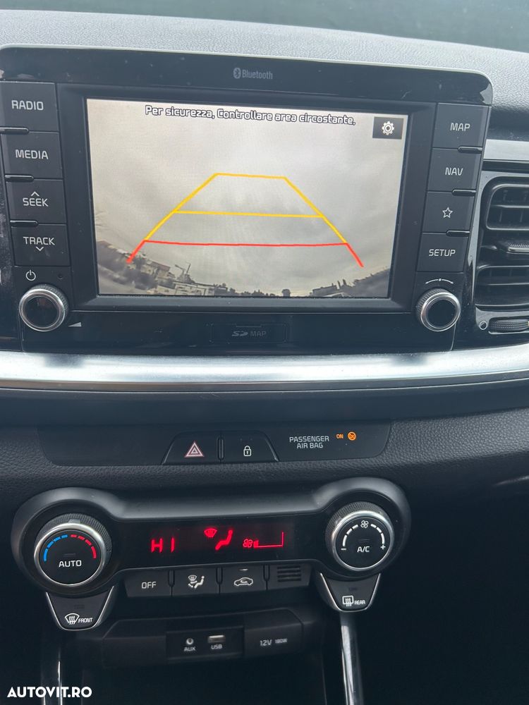 Kia Stonic 1.0 T-GDI 7DCT HP MHEV Trend - 29
