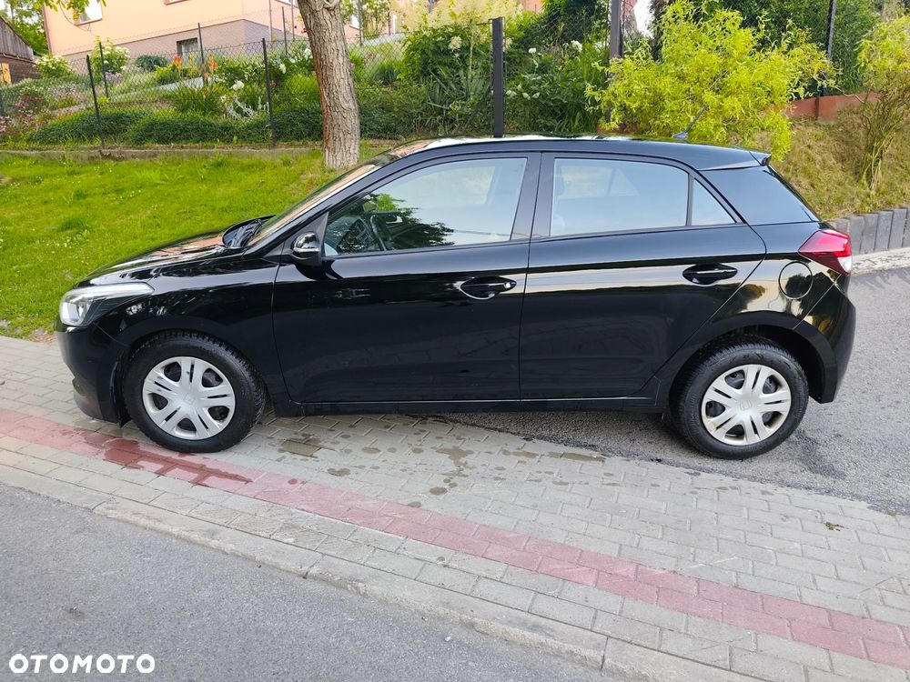 Hyundai i20 - 3