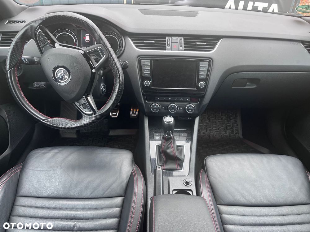 Skoda Octavia 2.0 TDI RS - 15