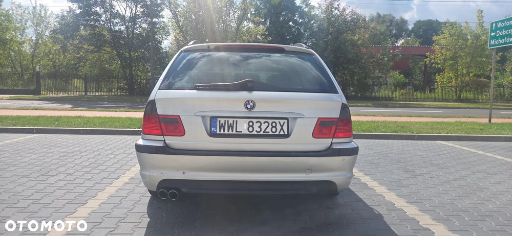BMW Seria 3 325i Edition Sport - 4