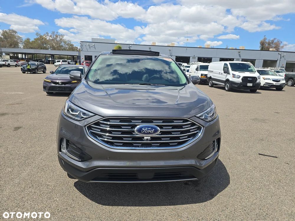 Ford Edge - 2