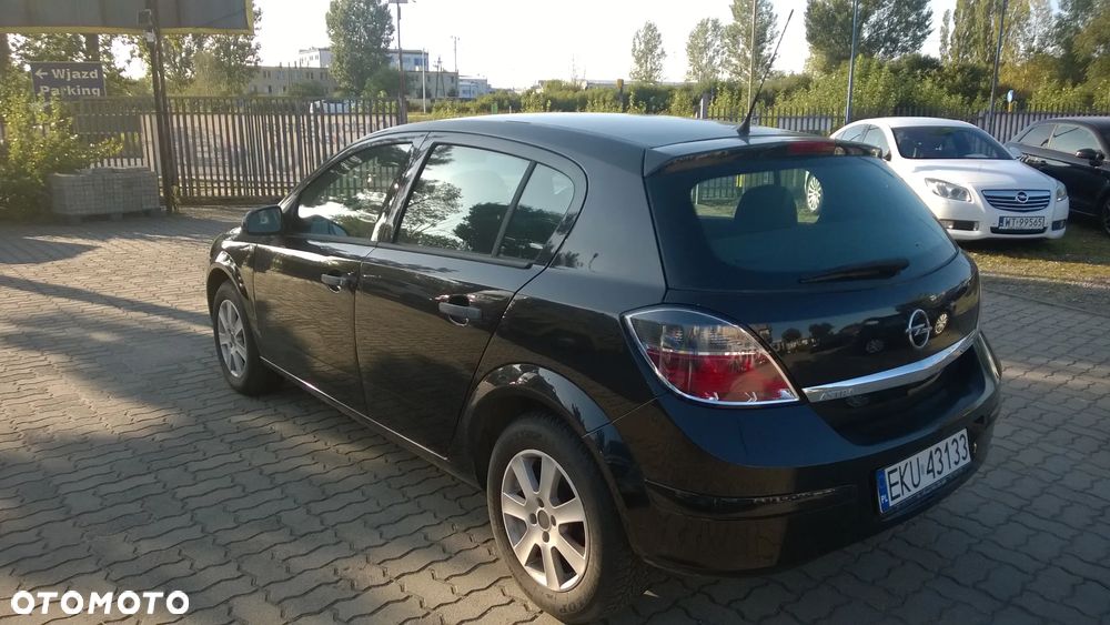 Opel Astra 1.6 Cosmo - 4