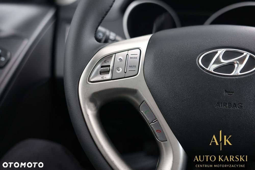 Hyundai ix35 - 22