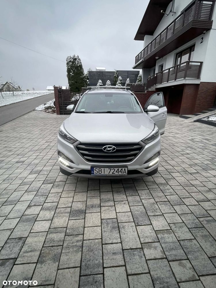 Hyundai Tucson 1.6 GDI BlueDrive Comfort 2WD - 16