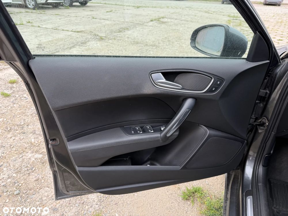 Audi A1 Sportback 1.4 TDI (ultra) design - 16