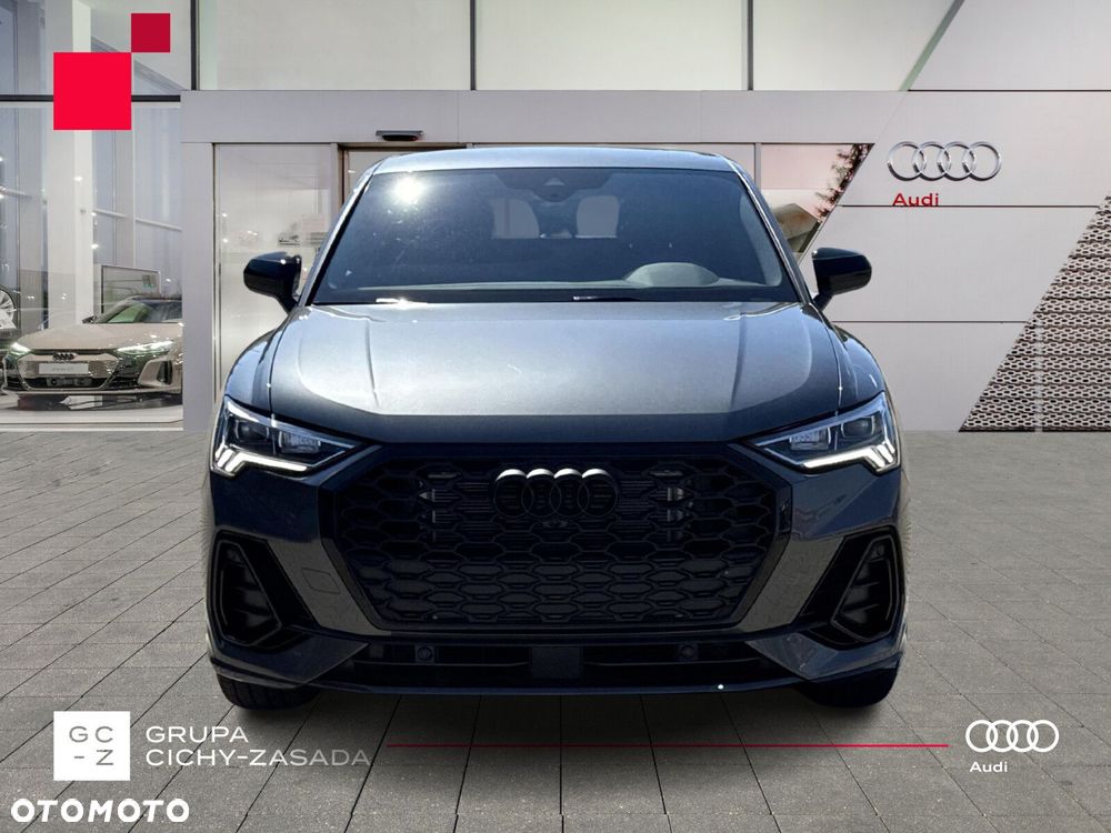 Audi Q3 Sportback - 9