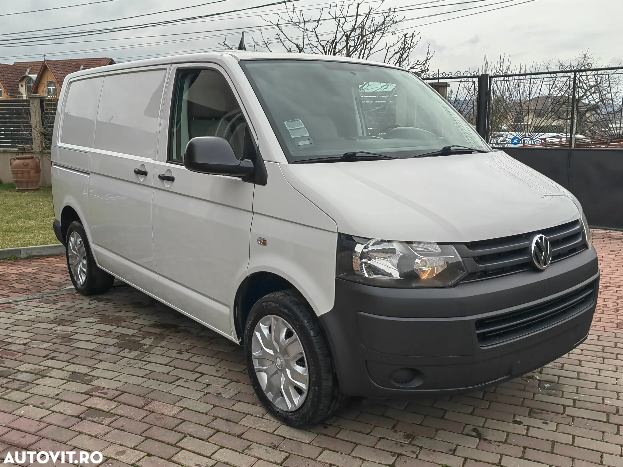 Volkswagen Transporter - 6