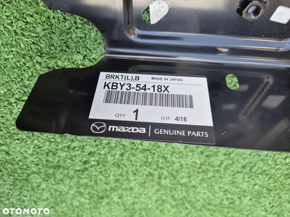 MAZDA CX-60 CX-80 CX-90 Mocowanie Blacha Blaszka Wspornik Okular pasa przedniego lewy KBY35418X - 3