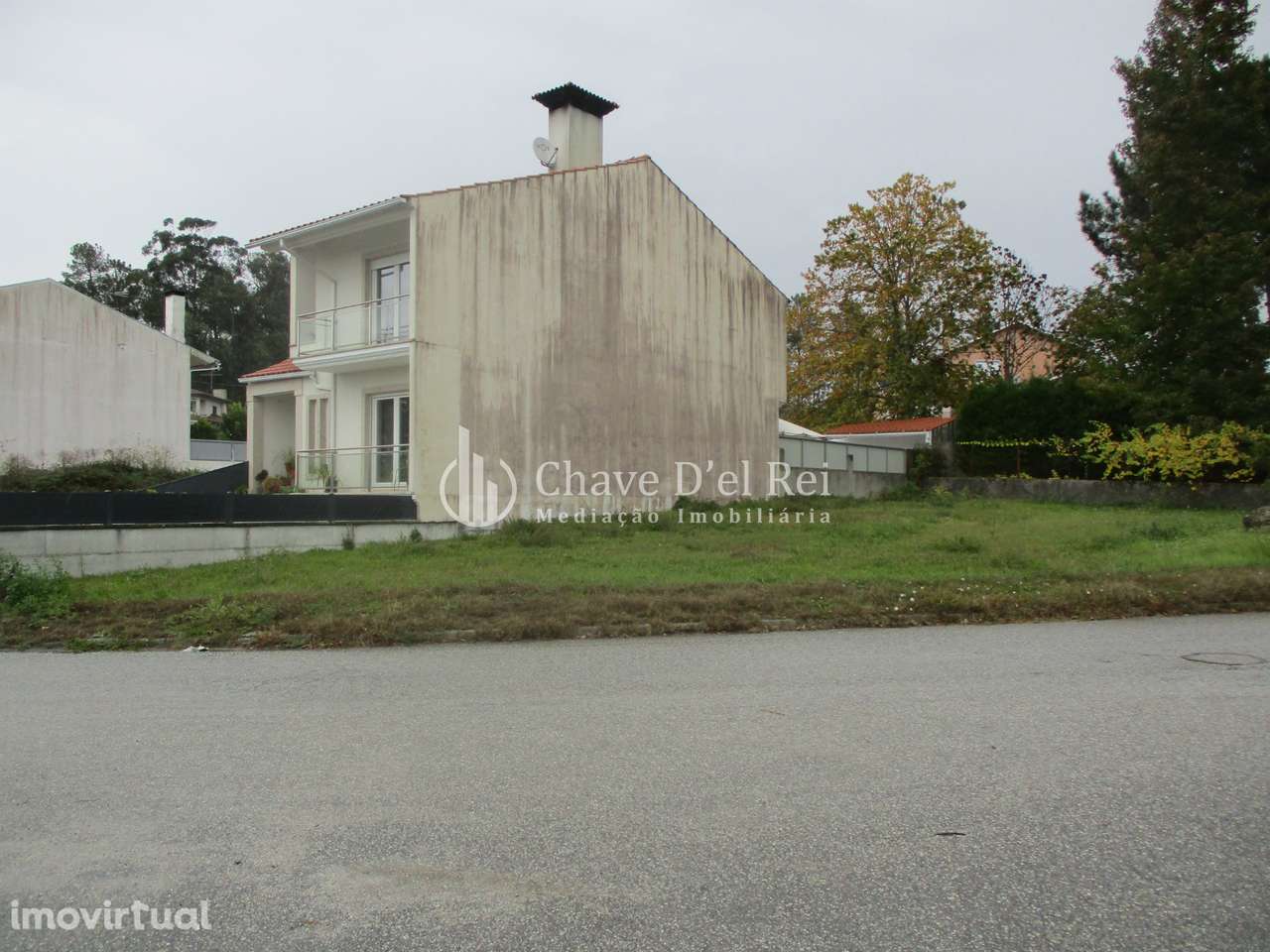 Terreno Urbano  Venda em Campo,Viseu - Grande imagem: 3/5