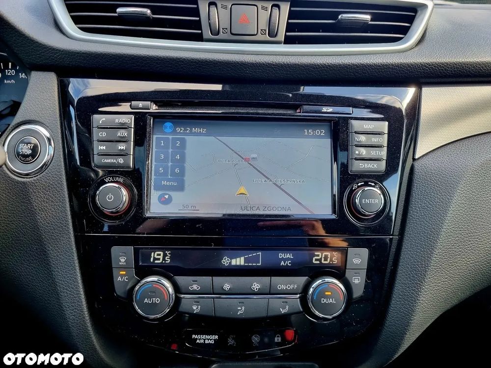 Nissan Qashqai 1.2 DIG-T Tekna Xtronic - 18