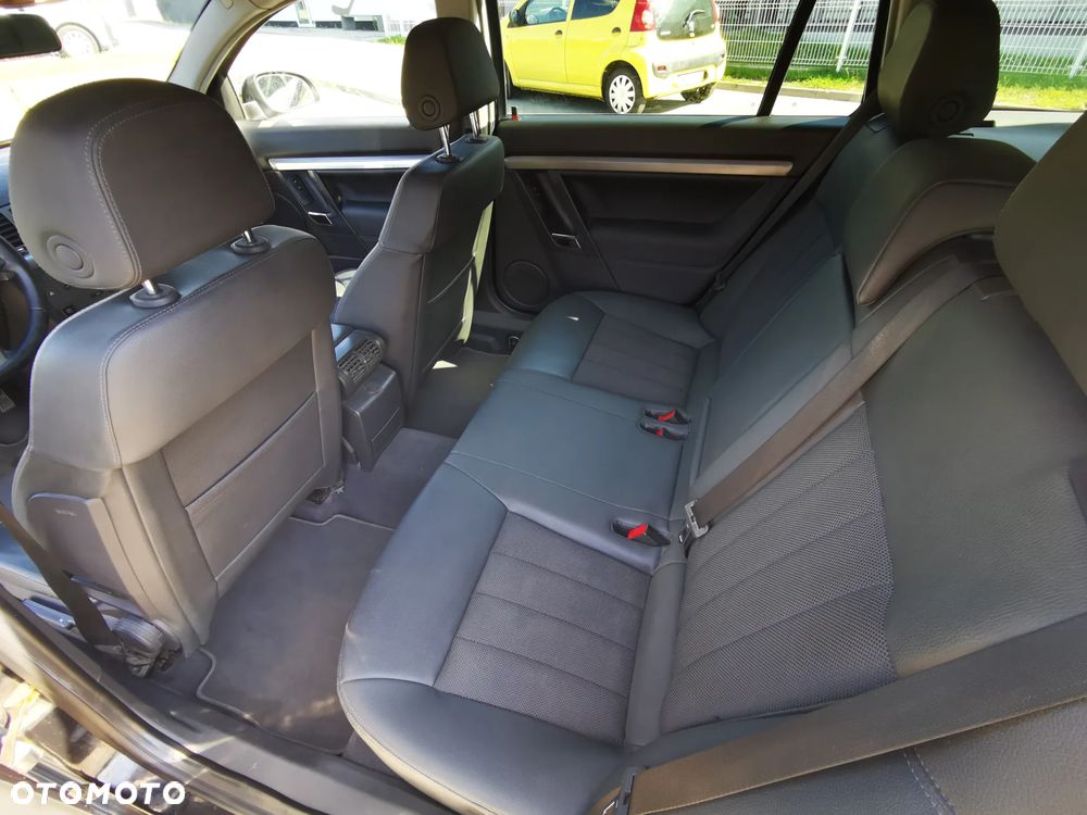 Opel Vectra 2.0 T Elegance - 9
