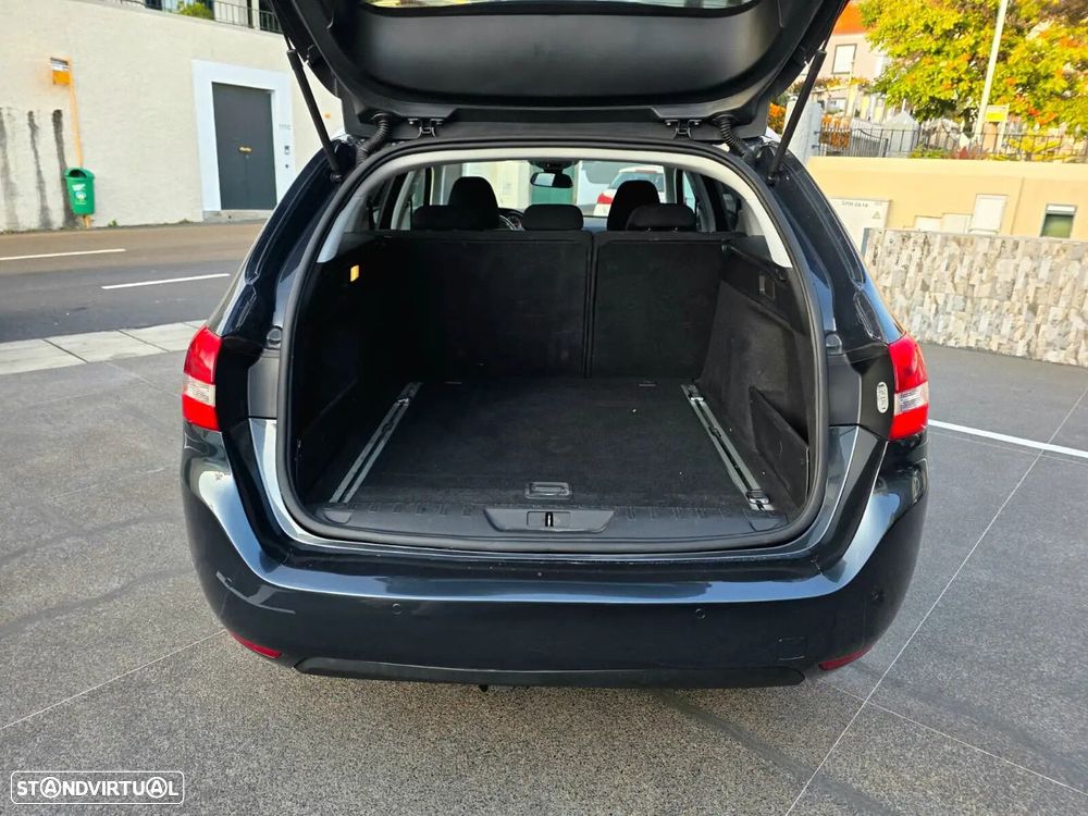 Peugeot 308 1.5 BlueHDi Style EAT8 - 10