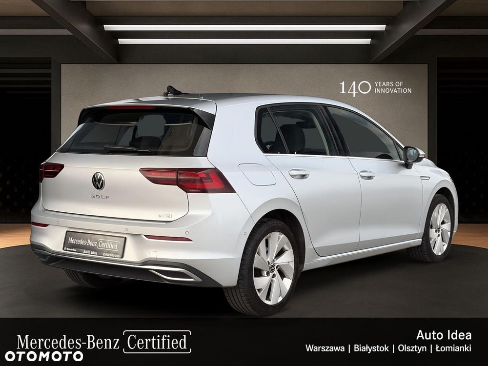 Volkswagen Golf 1.5 eTSI Style DSG - 6
