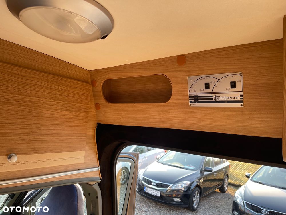 Ford Transit - 26