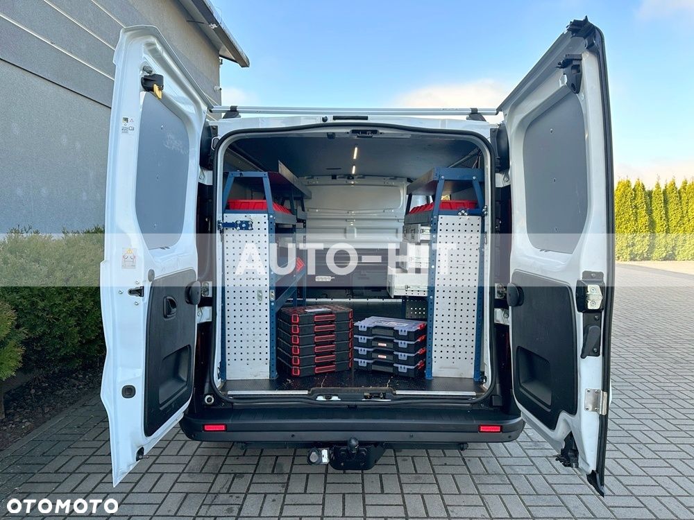 Renault Trafic - 12