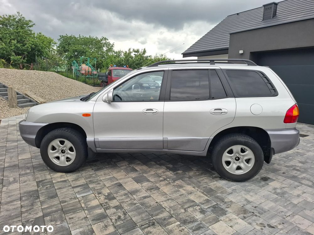 Hyundai Santa Fe - 2