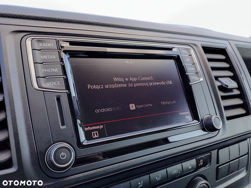 Volkswagen Multivan 2.0 TDI L1 Trendline DSG - 25