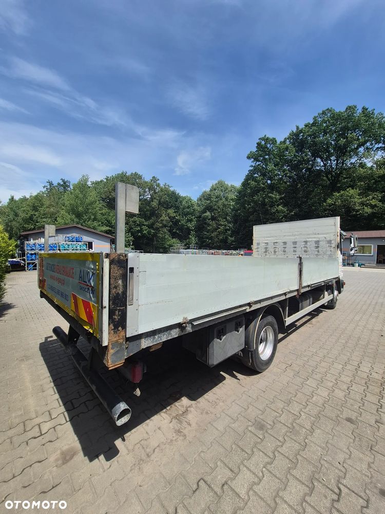 MAN TGL 12.180 4X2 BB - 4