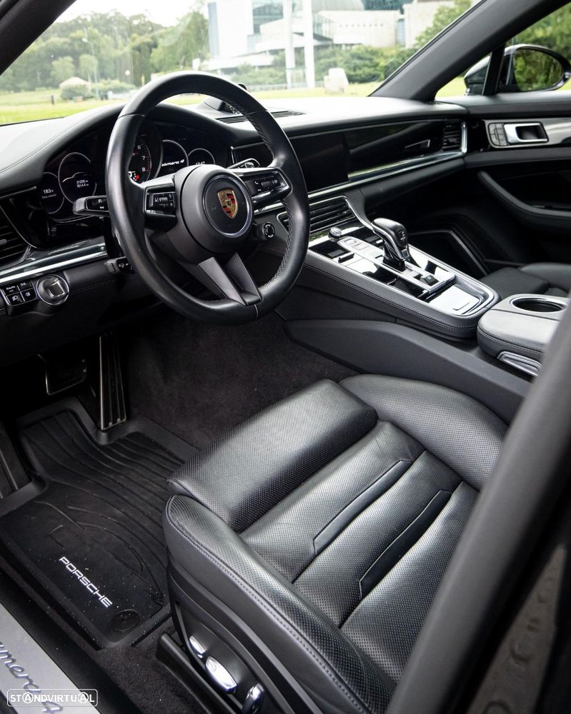 Porsche Panamera - 6