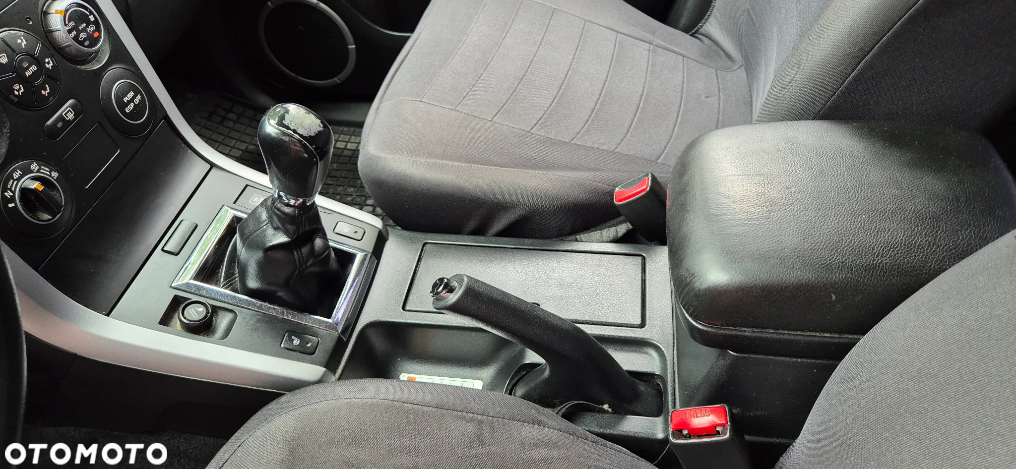 Suzuki Grand Vitara 2.0 - 35