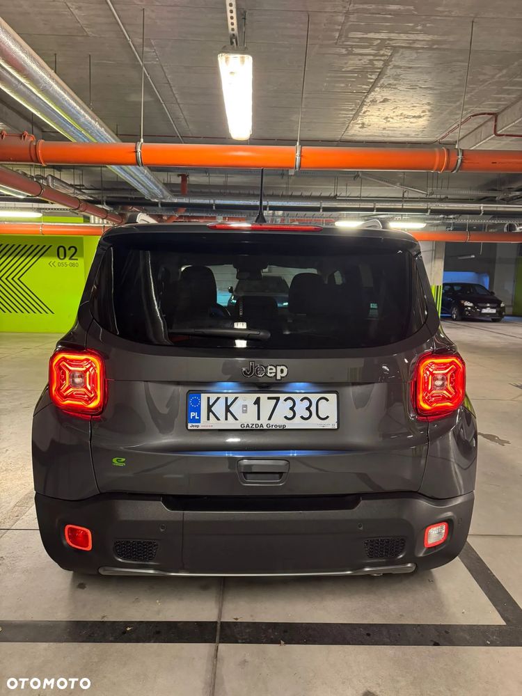 Jeep Renegade 1.5 T4 mHEV Longitude FWD S&S DCT - 9